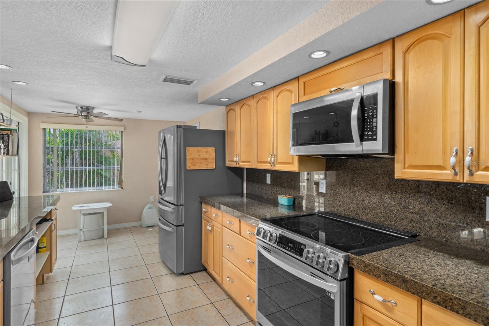 5410 FLORA AVE — photo 21