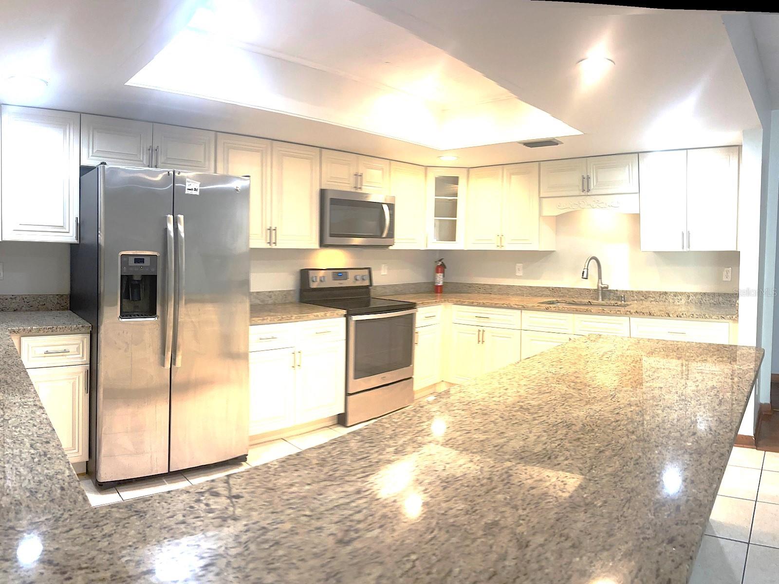 902 SAMY DR — photo 12