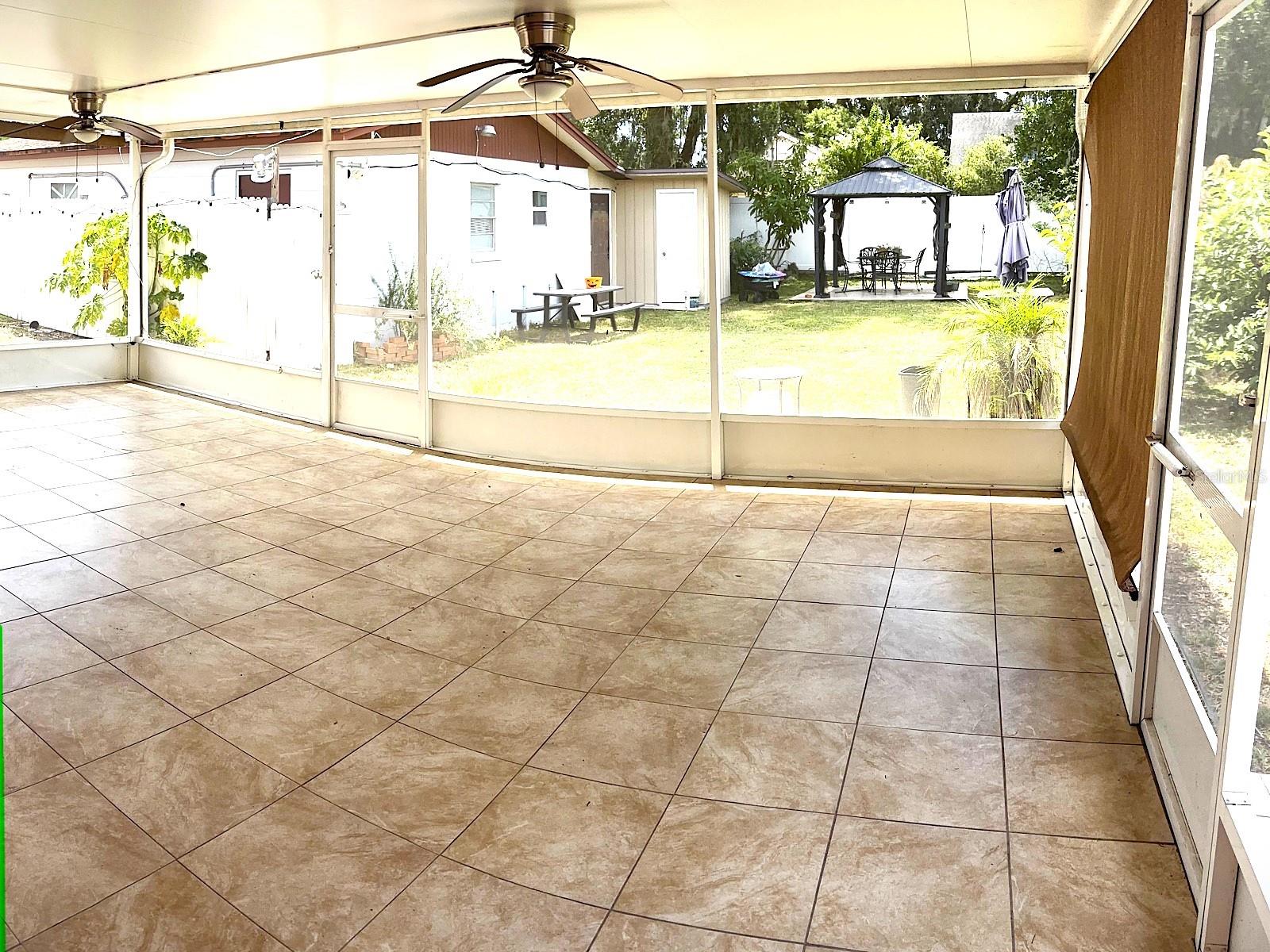 902 SAMY DR — photo 18