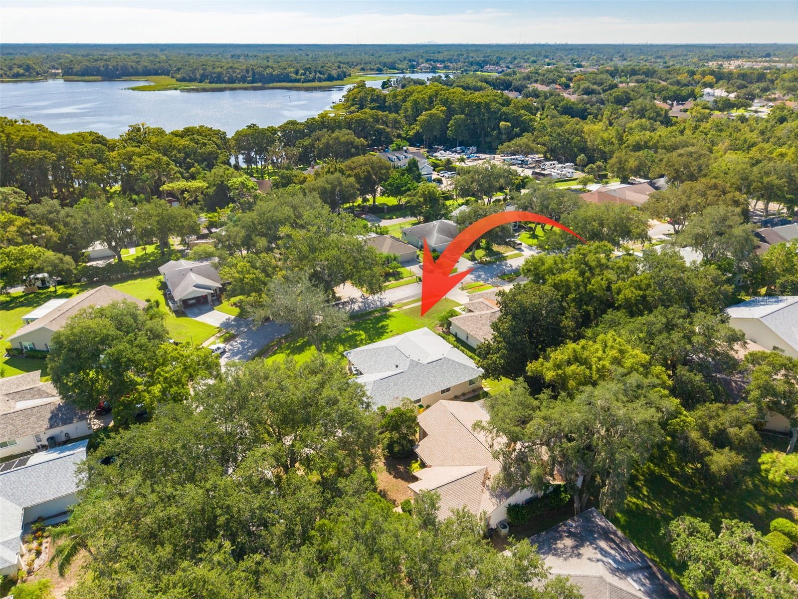 3558 OAK LAKE DR — photo 37