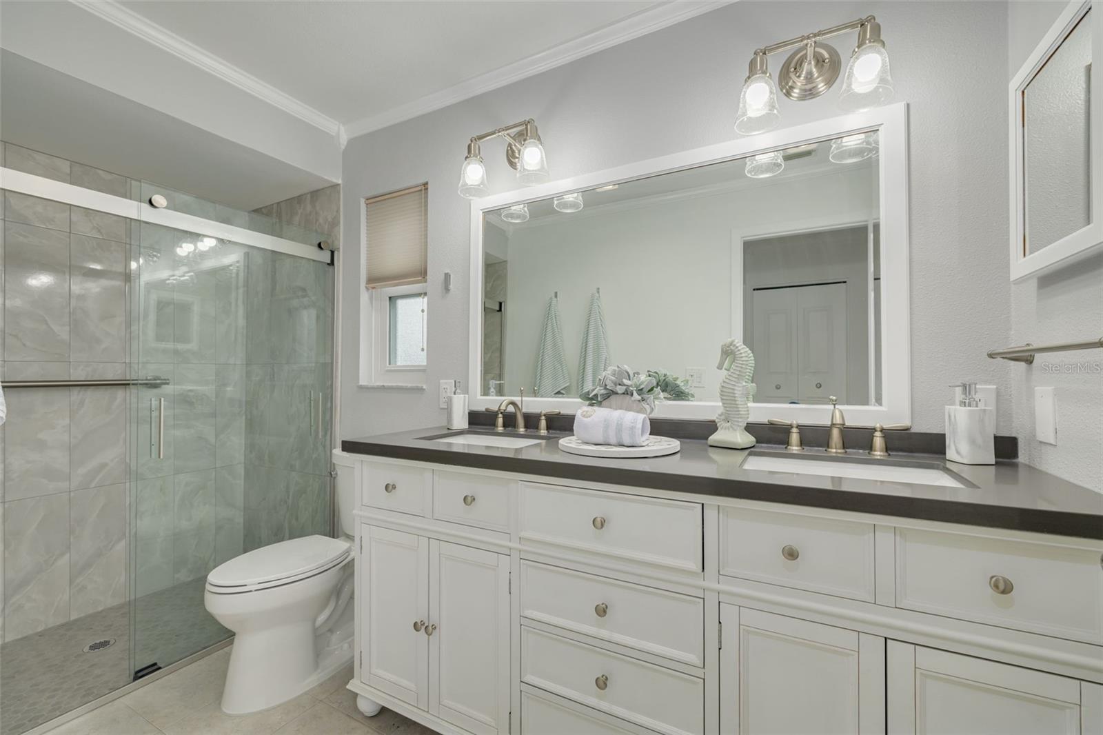 3558 OAK LAKE DR — photo 19