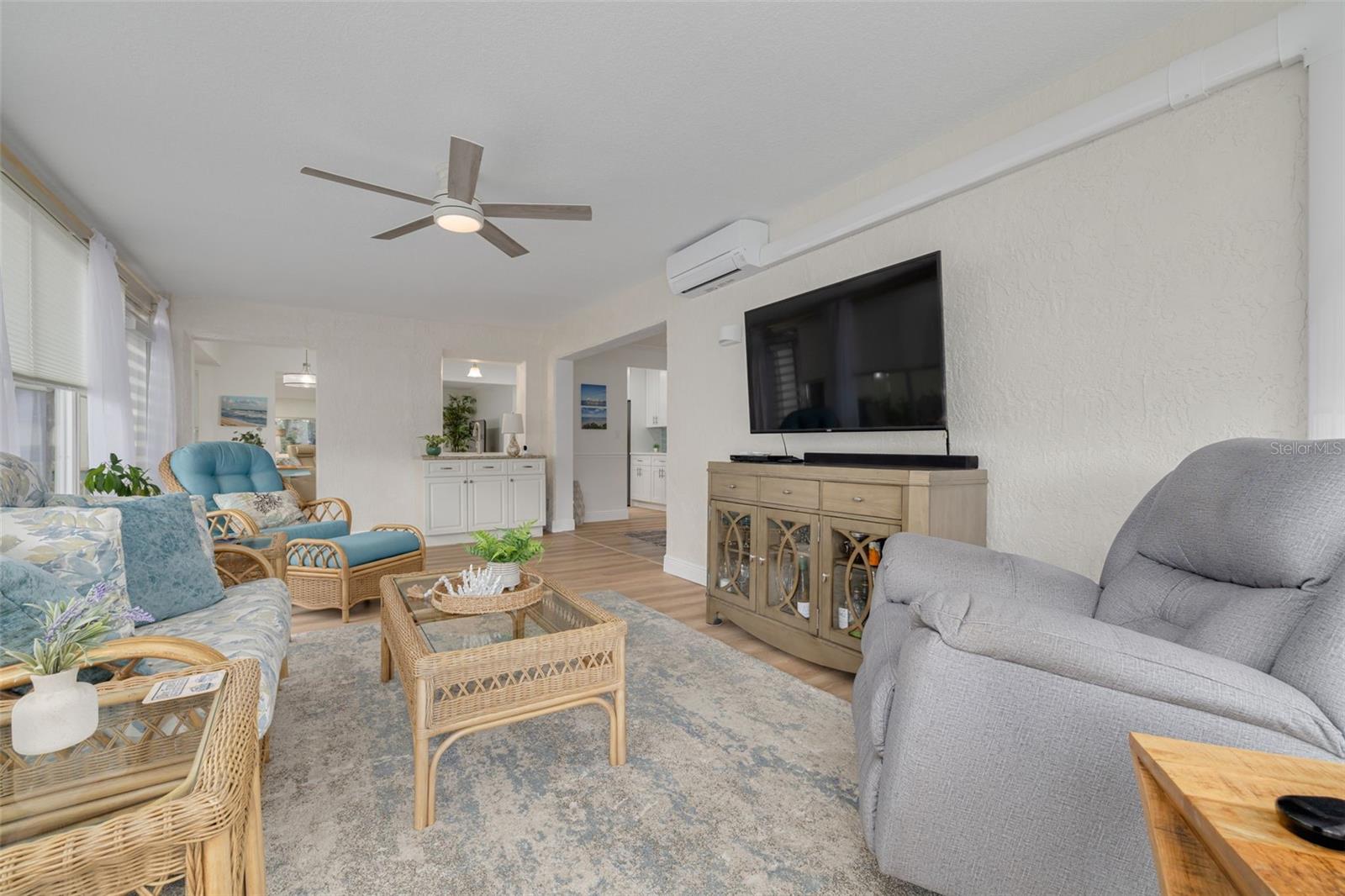 3558 OAK LAKE DR — photo 8