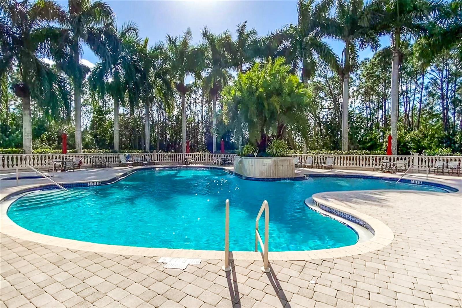 4438 CORSO VENETIA BLVD #C13 — photo 37