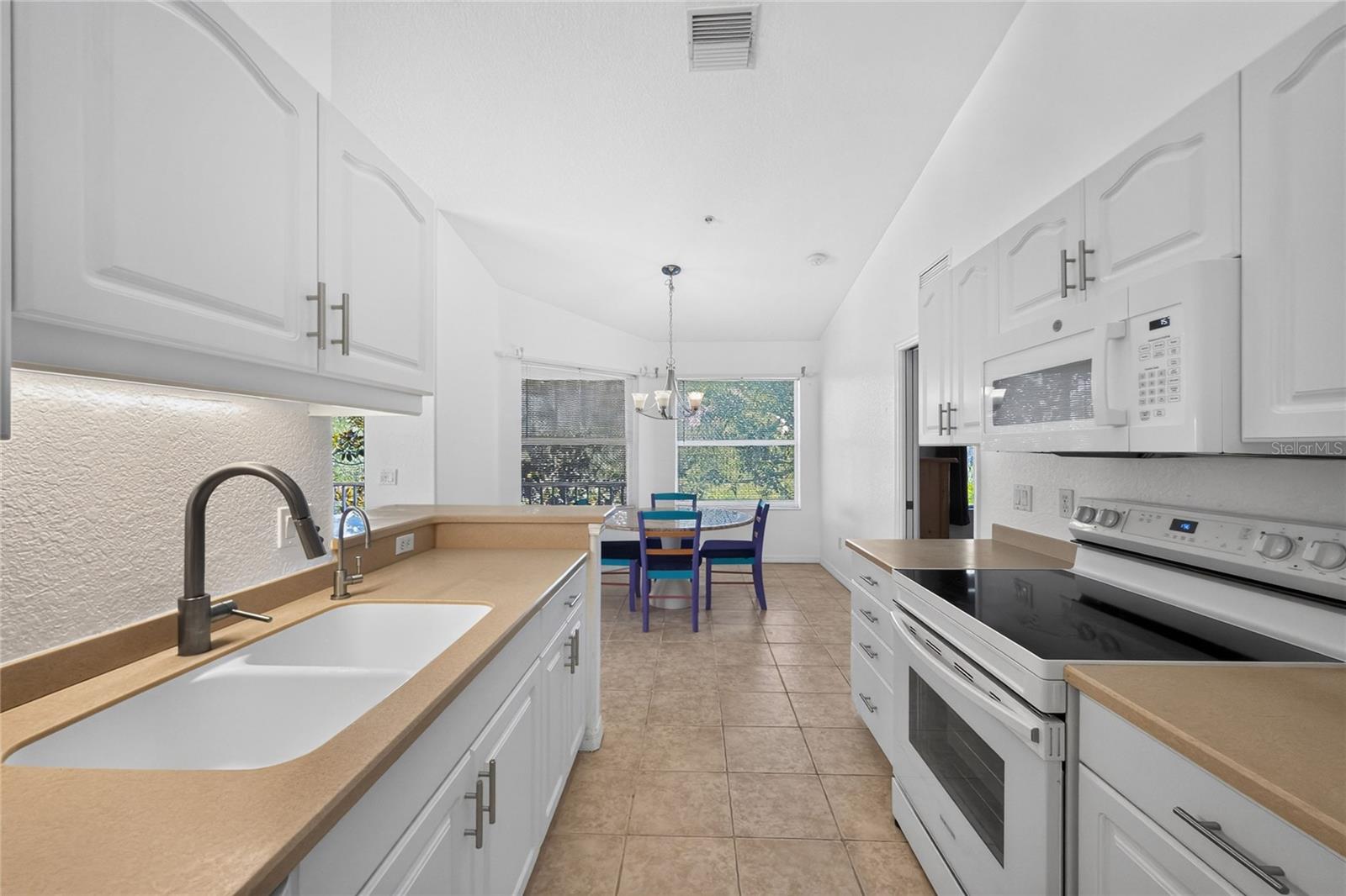 4438 CORSO VENETIA BLVD #C13 — photo 17