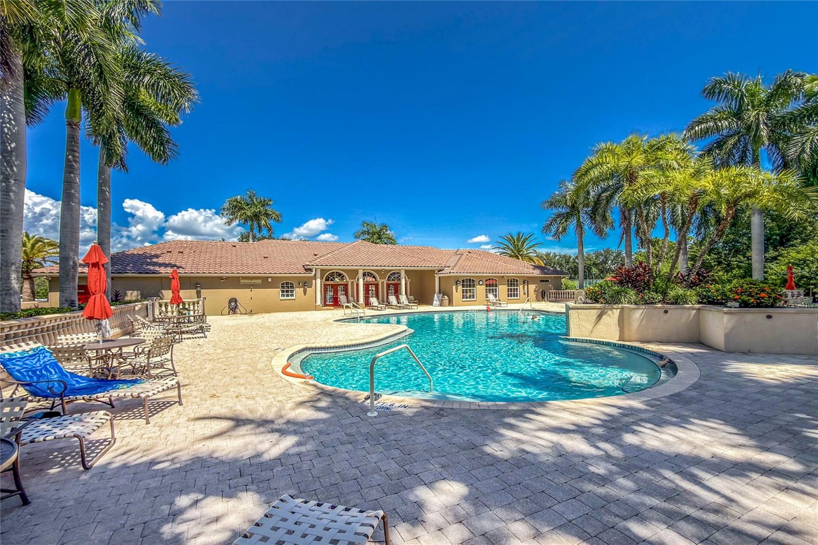 4438 CORSO VENETIA BLVD #C13 — photo 39