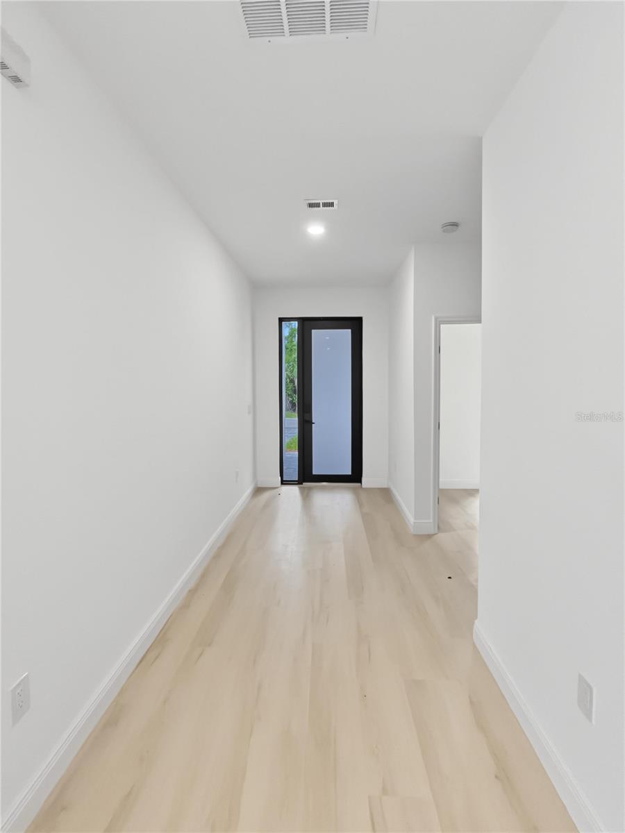 2338 LITTLEFIELD LN — photo 2