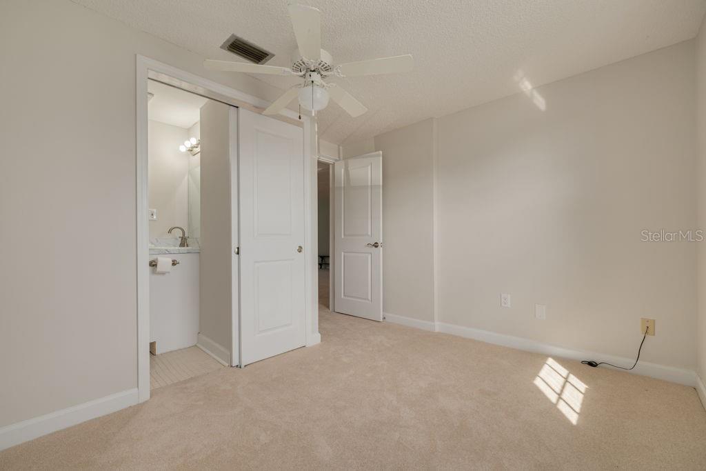 4433 SUNSTATE DR — photo 12
