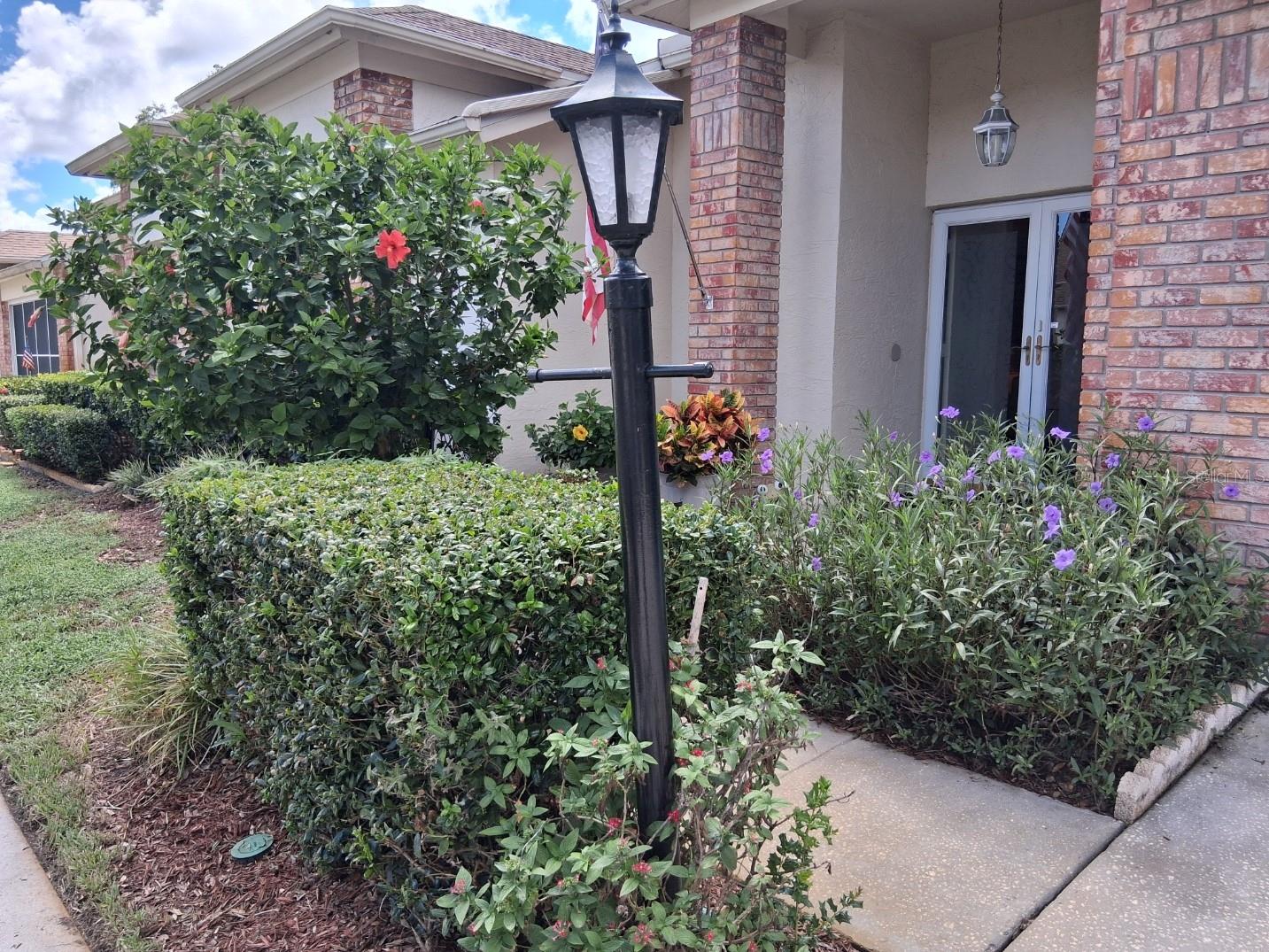 9014 SEVERN LN #8 — photo 2