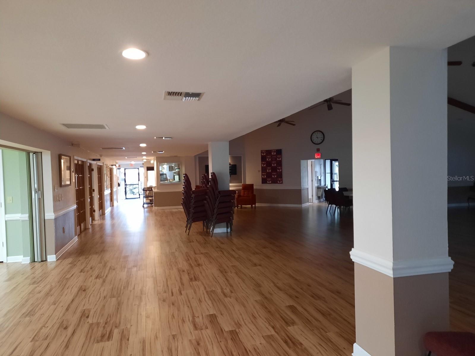 9014 SEVERN LN #8 — photo 42