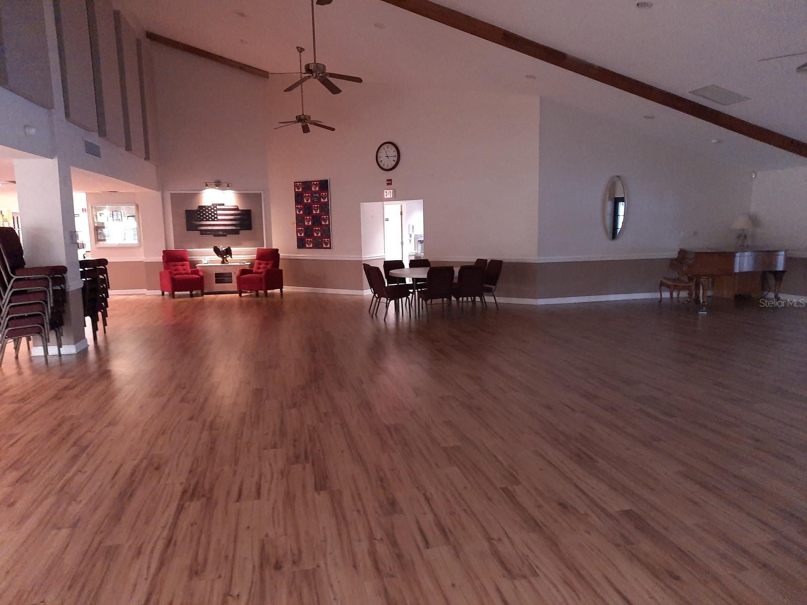 9014 SEVERN LN #8 — photo 40