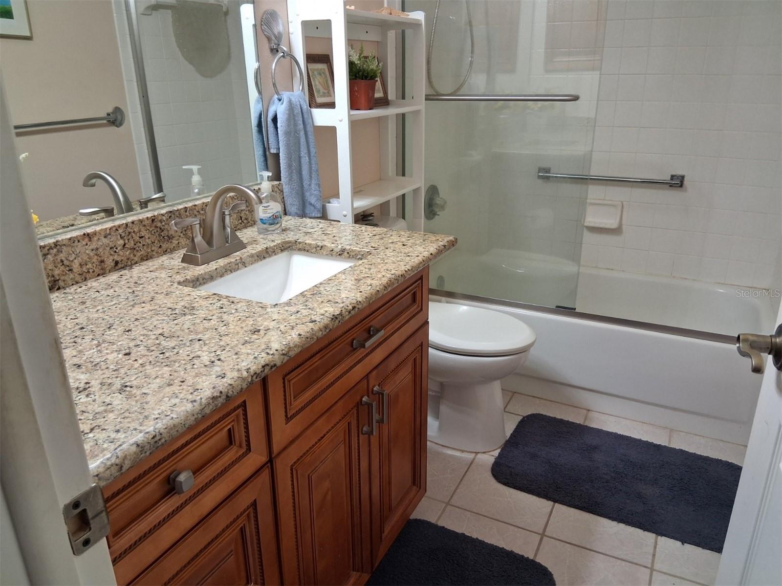 9014 SEVERN LN #8 — photo 18