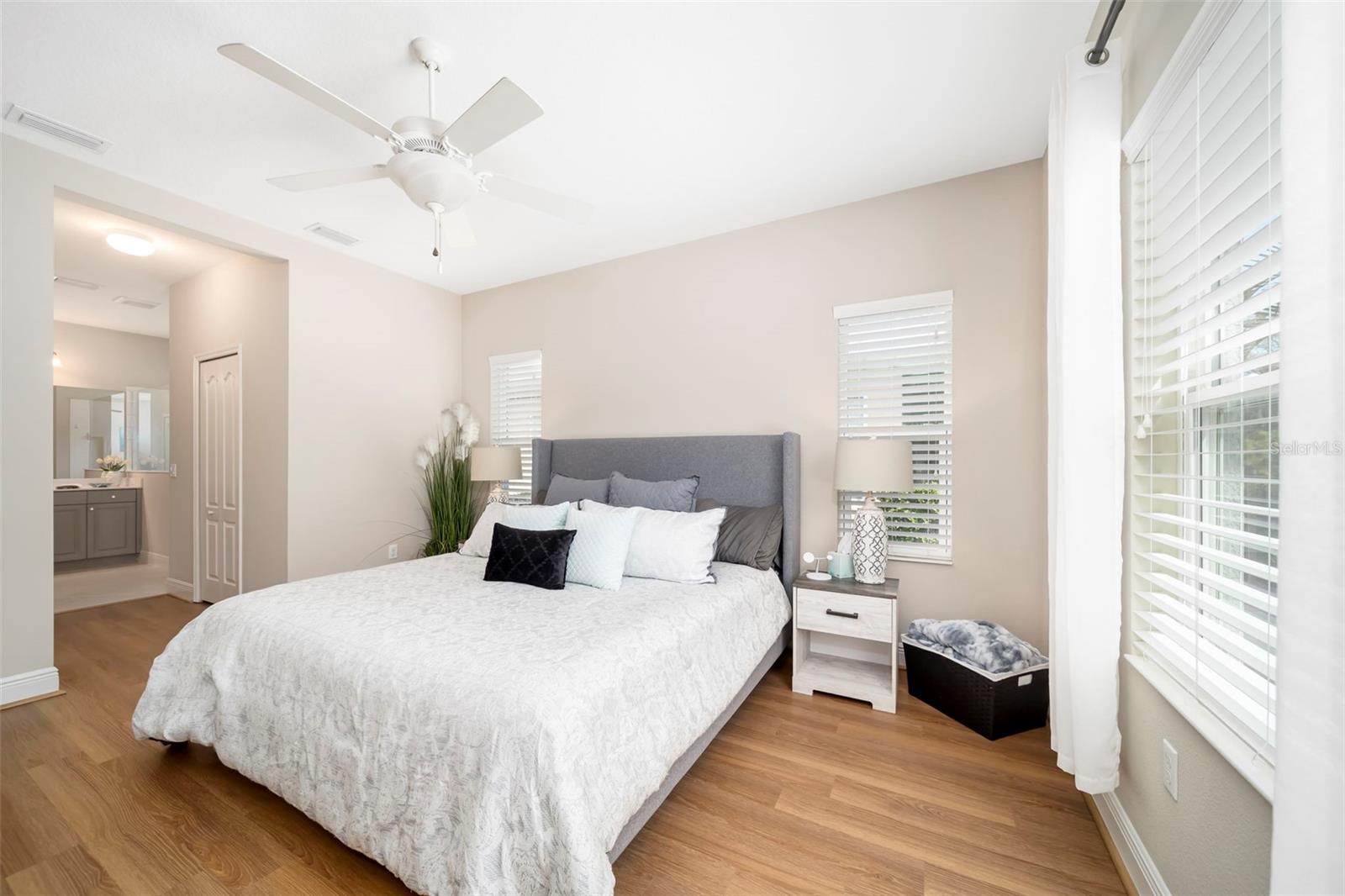 4727 CREEKRIDGE CT — photo 38