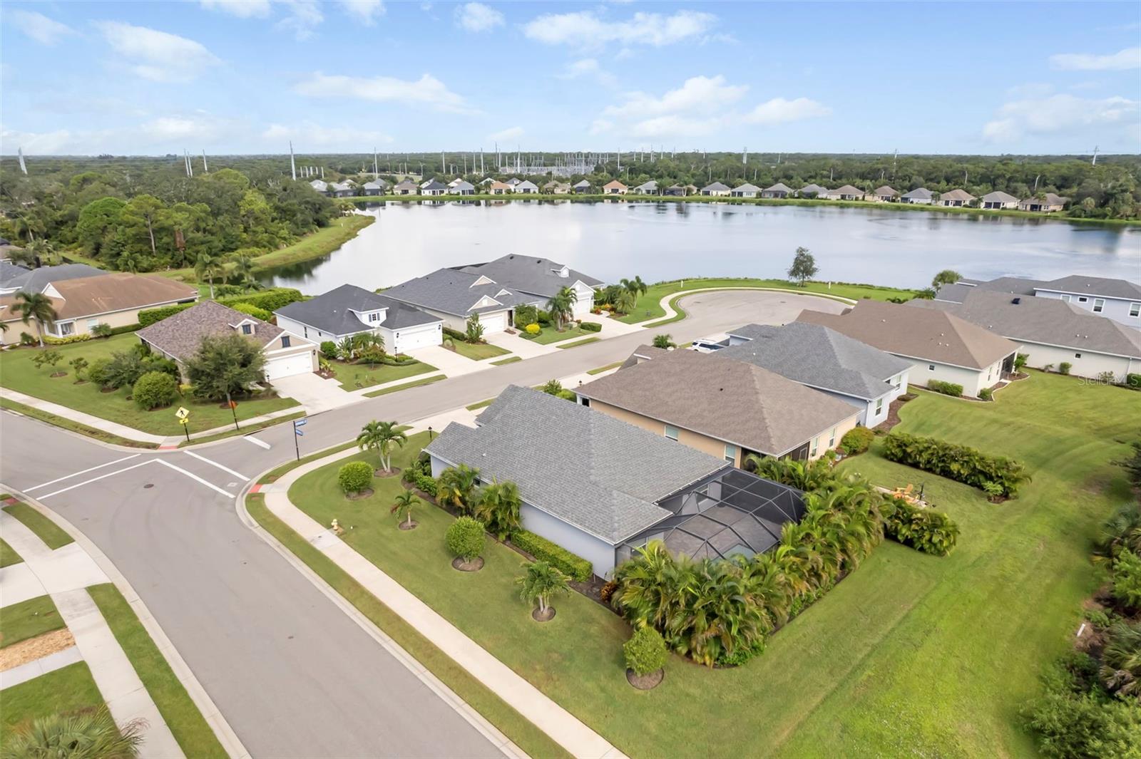 4727 CREEKRIDGE CT — photo 10