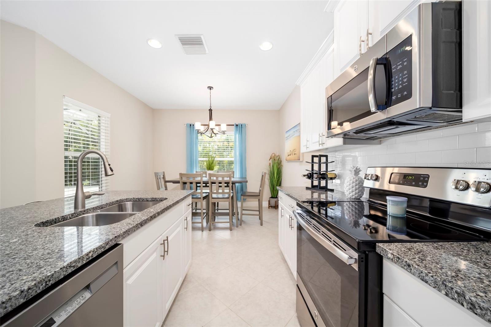 4727 CREEKRIDGE CT — photo 24