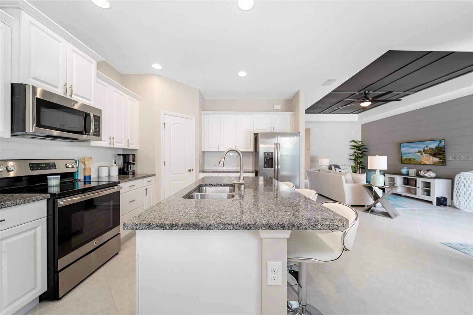 4727 CREEKRIDGE CT — photo 26