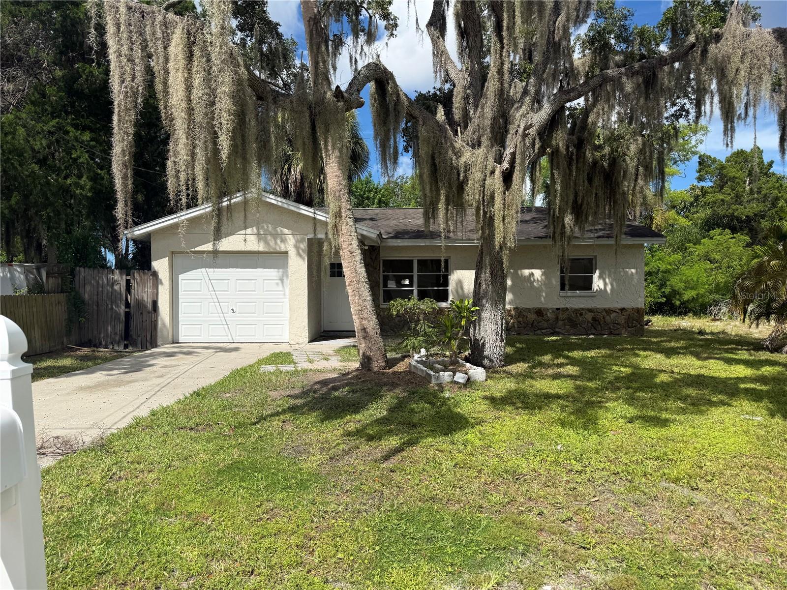 7317 JANCZLIK DR — photo 2
