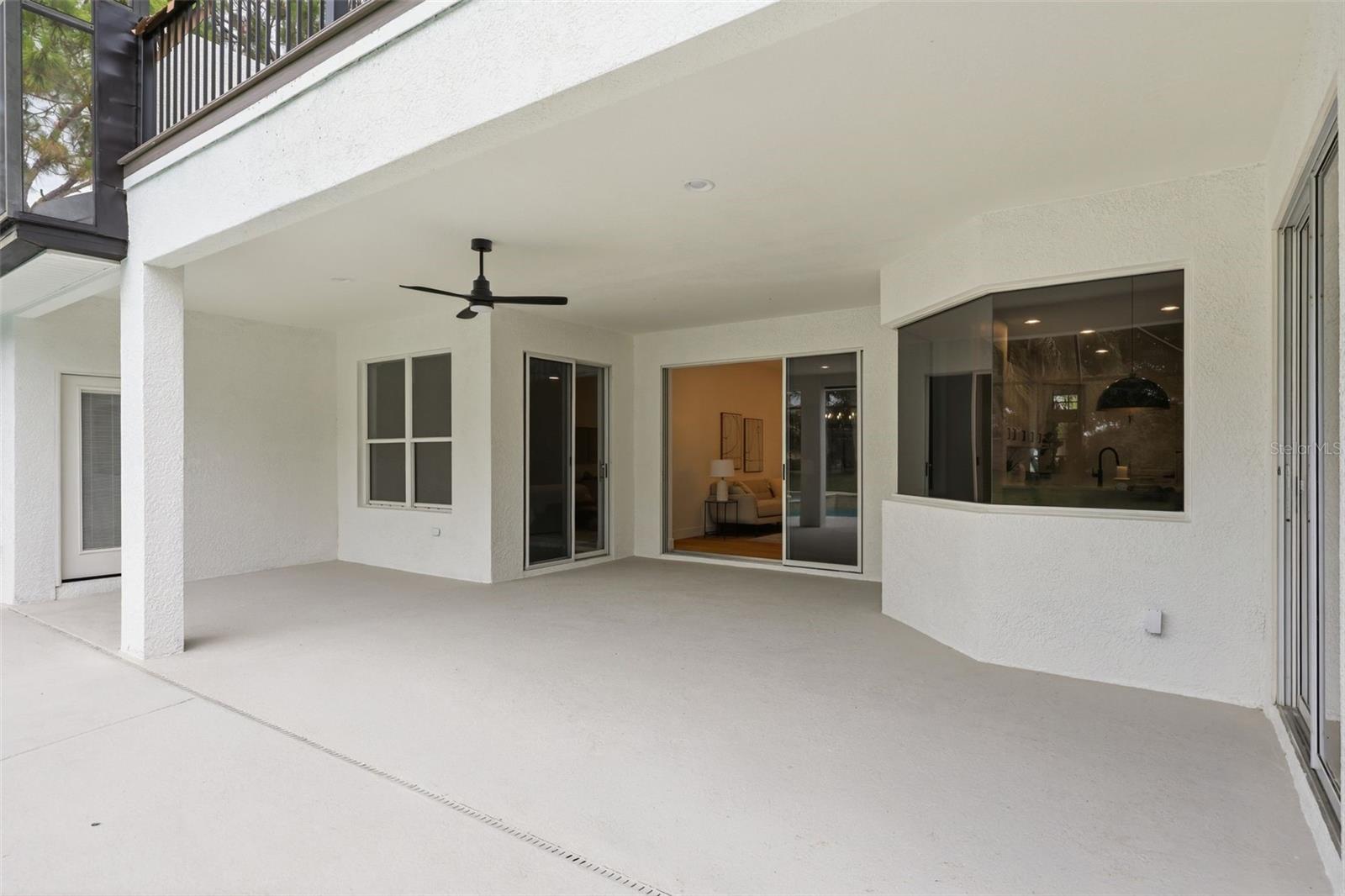 10534 BERMUDA ISLE DR — photo 37