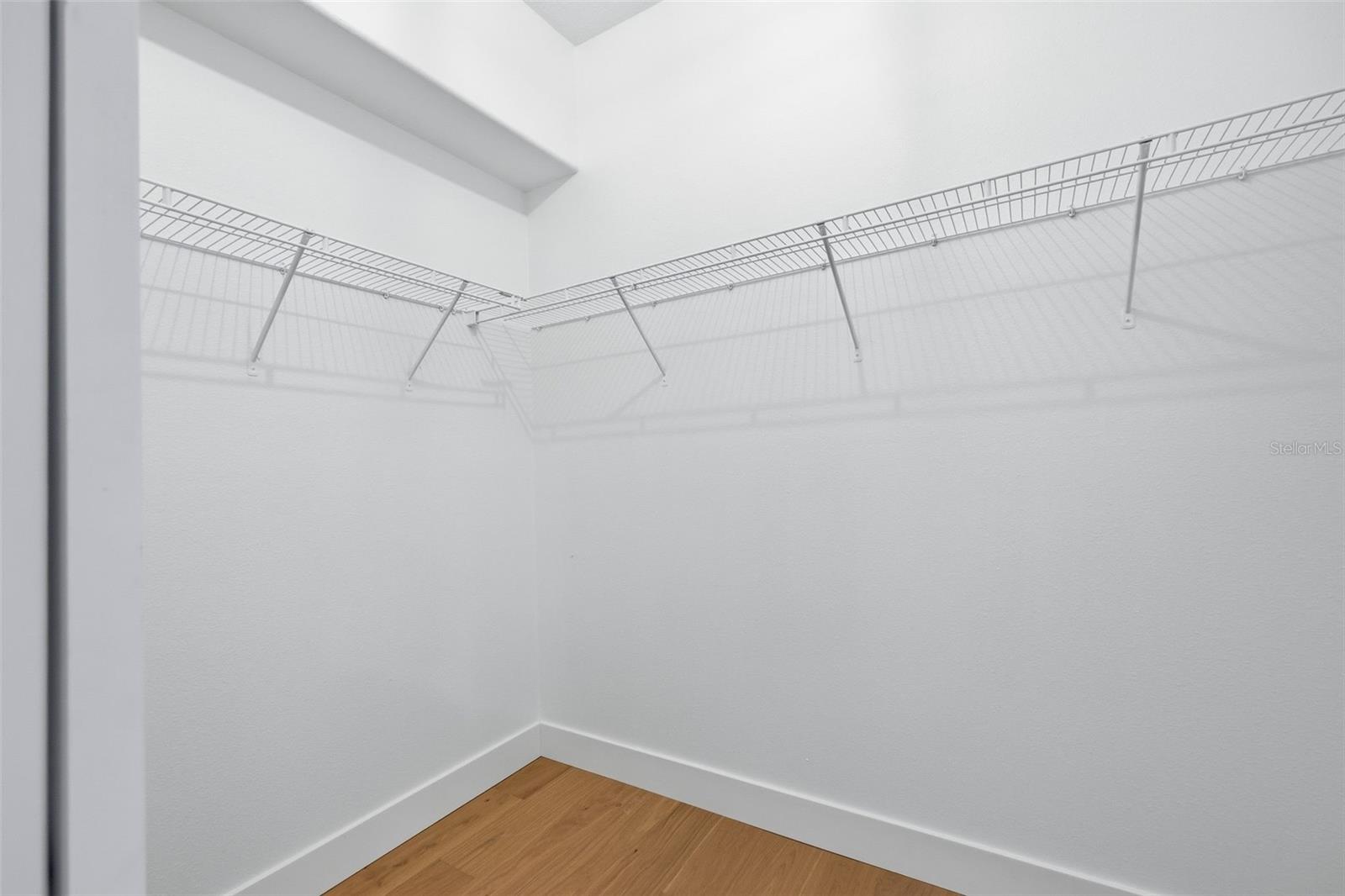 10534 BERMUDA ISLE DR — photo 34