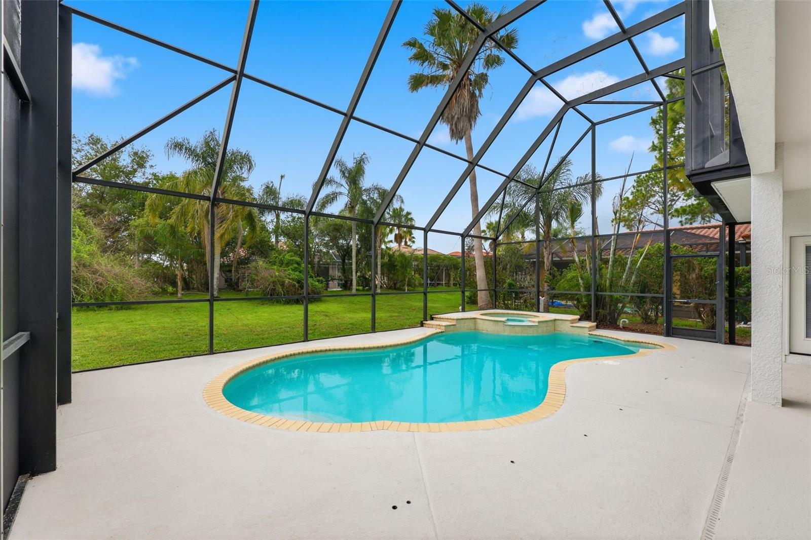 10534 BERMUDA ISLE DR — photo 38