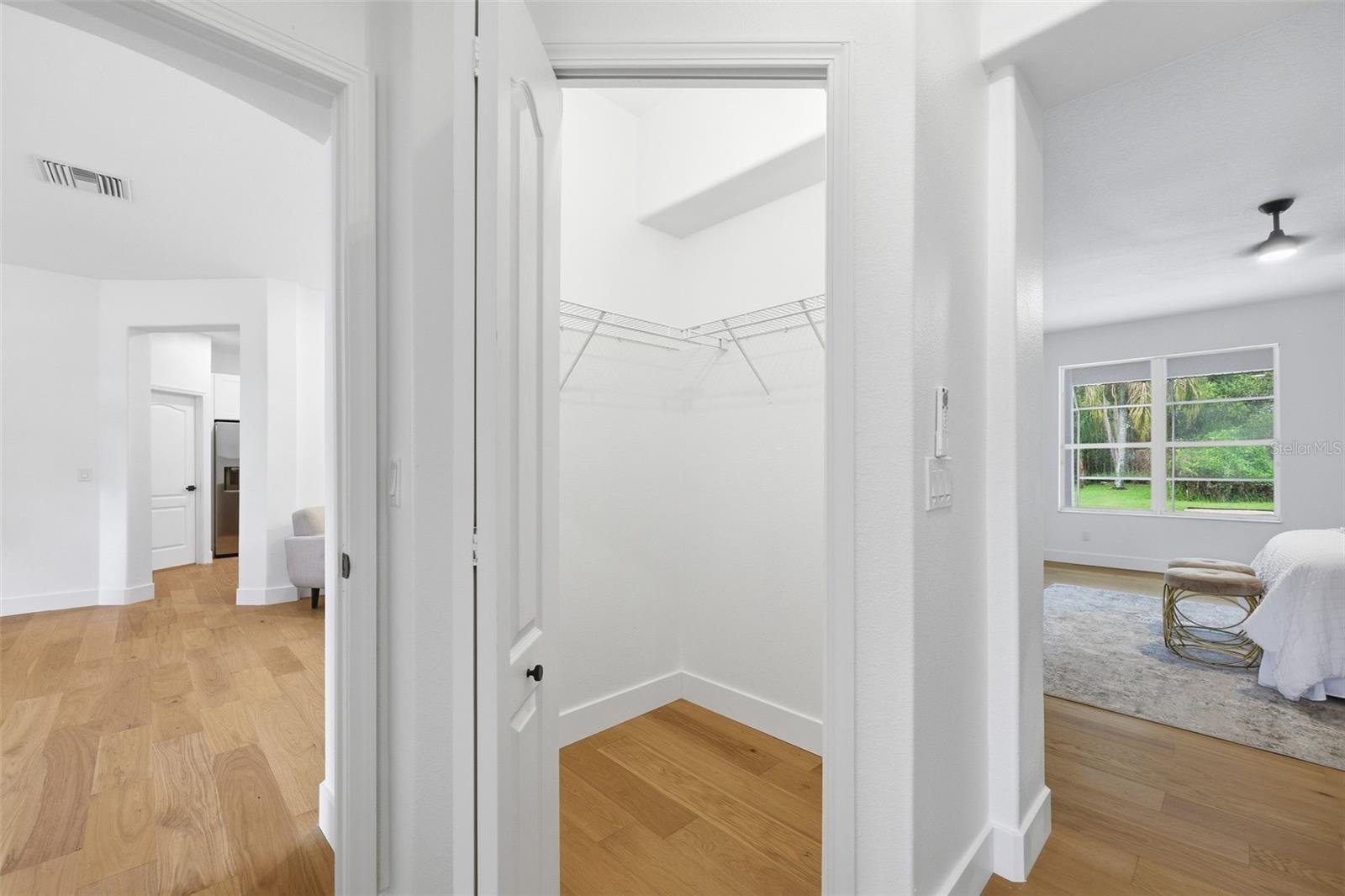 10534 BERMUDA ISLE DR — photo 35