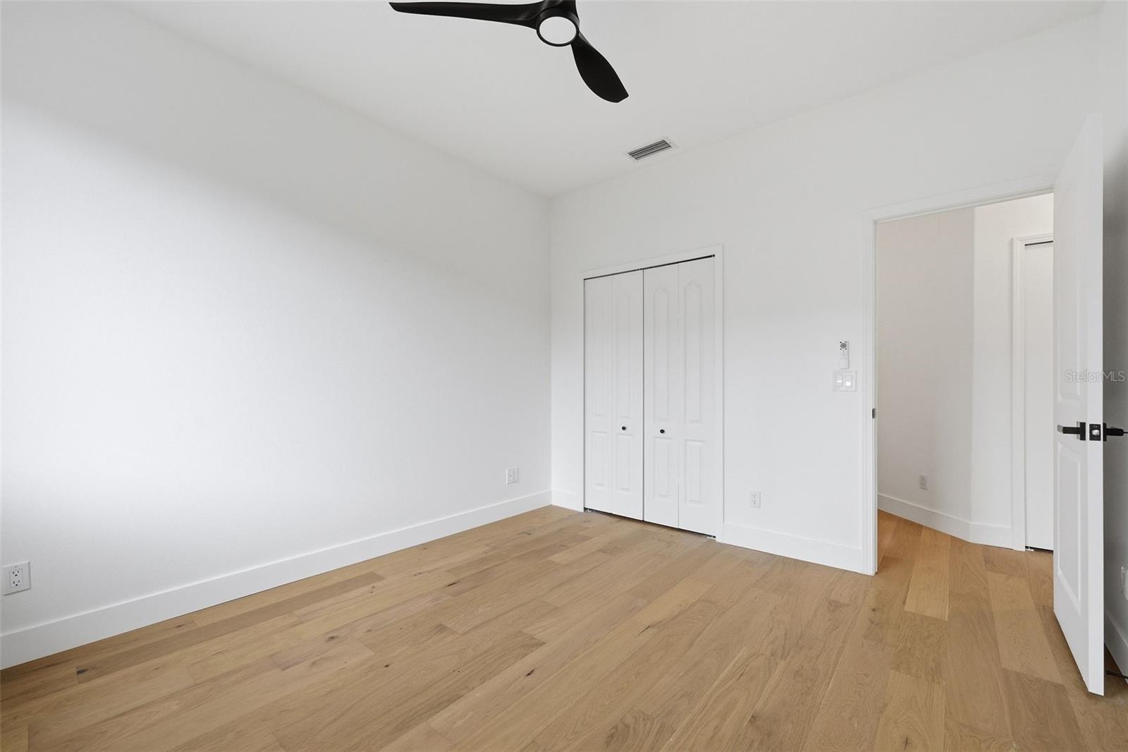 10534 BERMUDA ISLE DR — photo 30