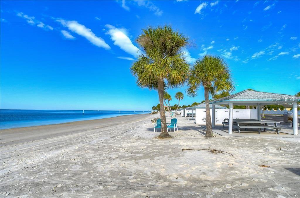 3960 HEADSAIL DR — photo 46