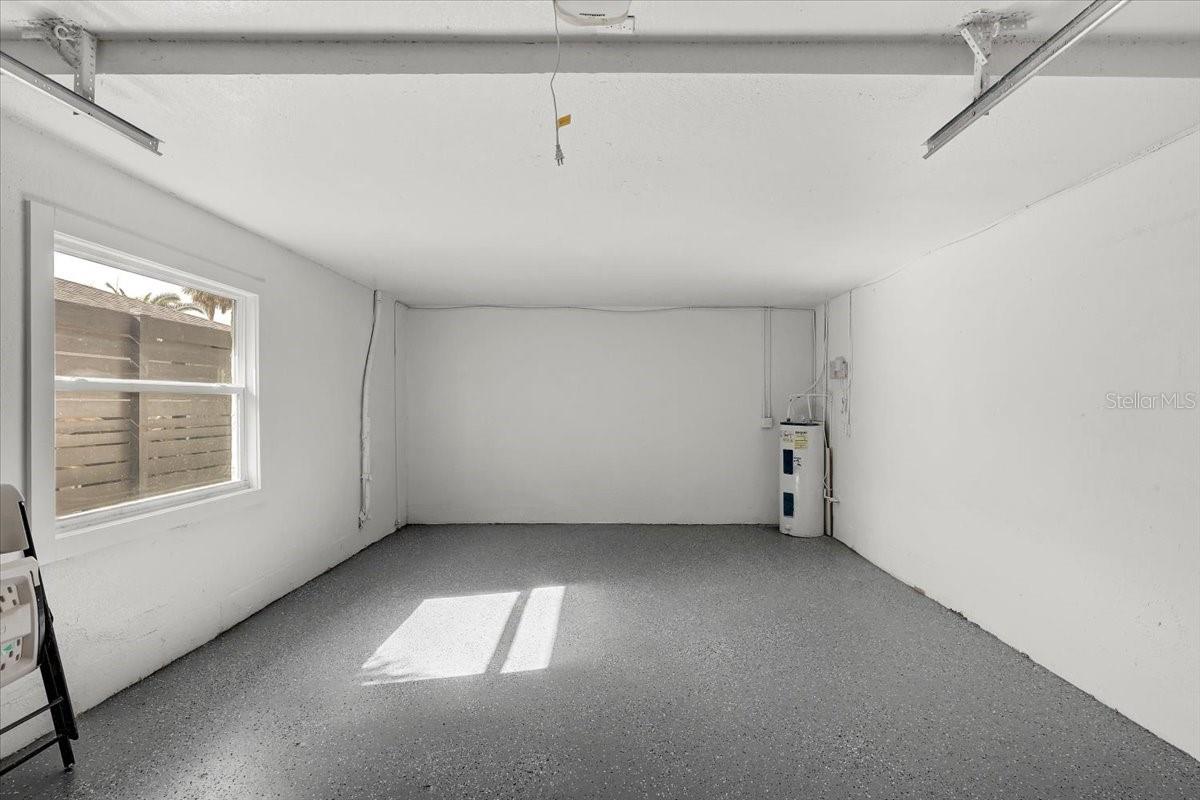 3960 HEADSAIL DR — photo 31
