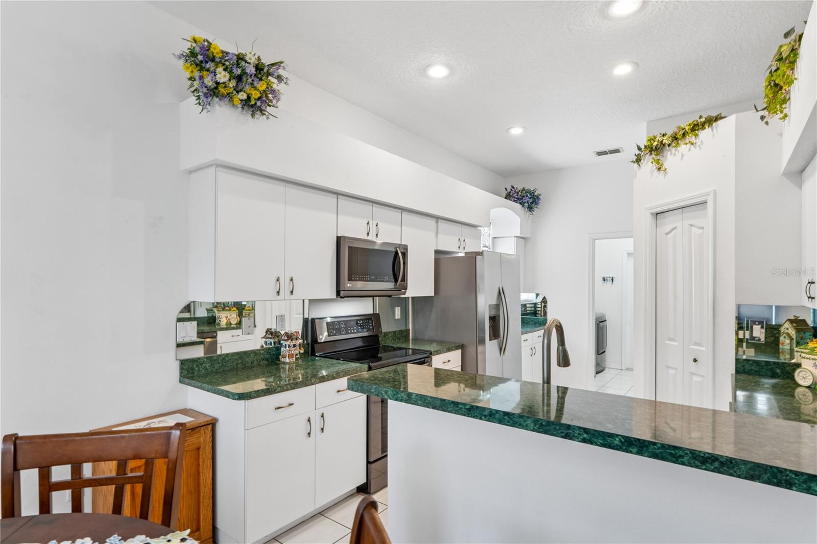 Home in NEW PORT RICHEY — photo 15