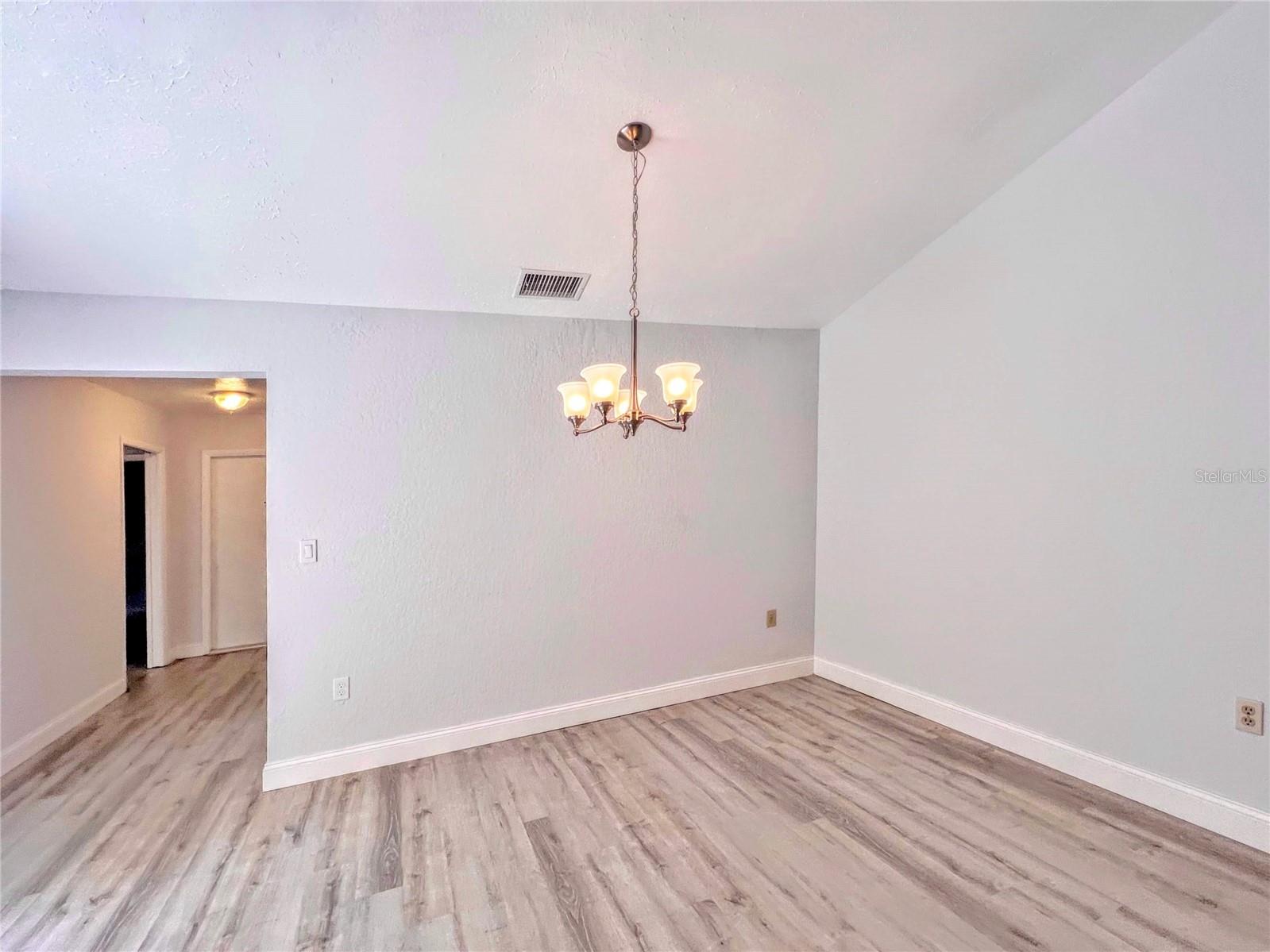 5549 BOULDER BLVD #7 — photo 8