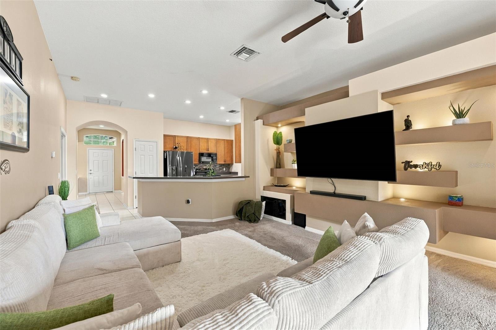 35136 DEERFIELD OAKS DR — photo 6