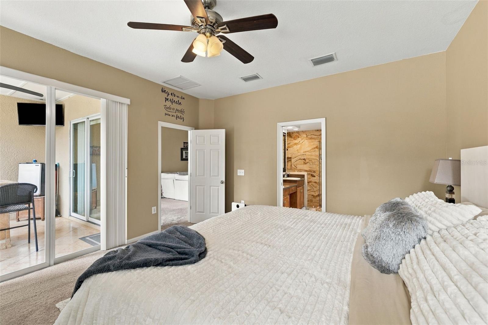 35136 DEERFIELD OAKS DR — photo 18