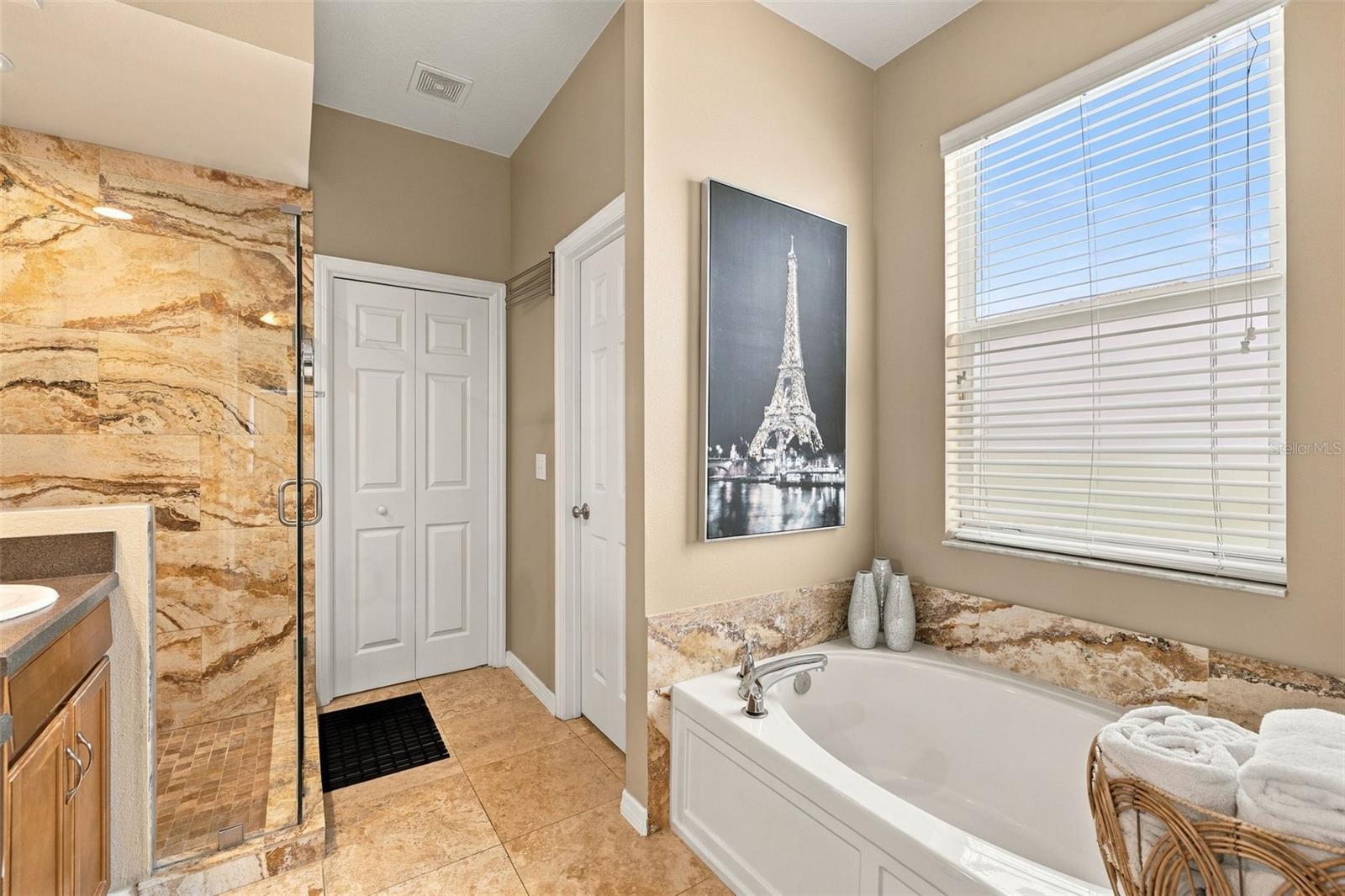 35136 DEERFIELD OAKS DR — photo 21