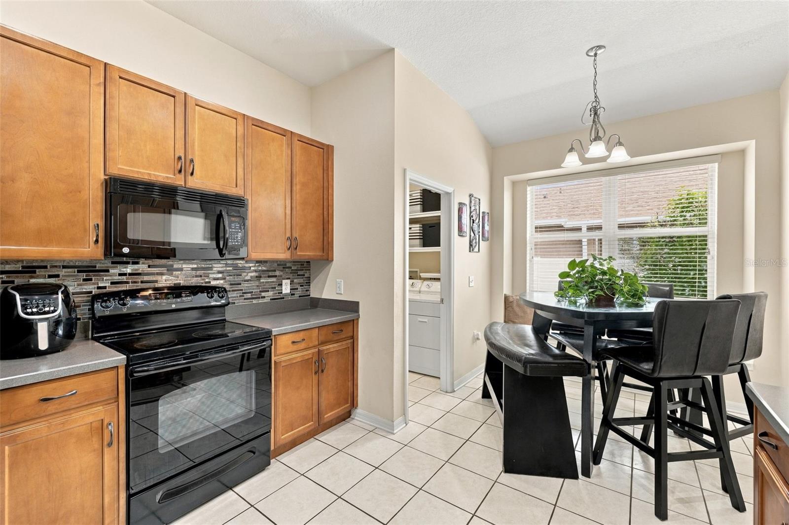 35136 DEERFIELD OAKS DR — photo 8