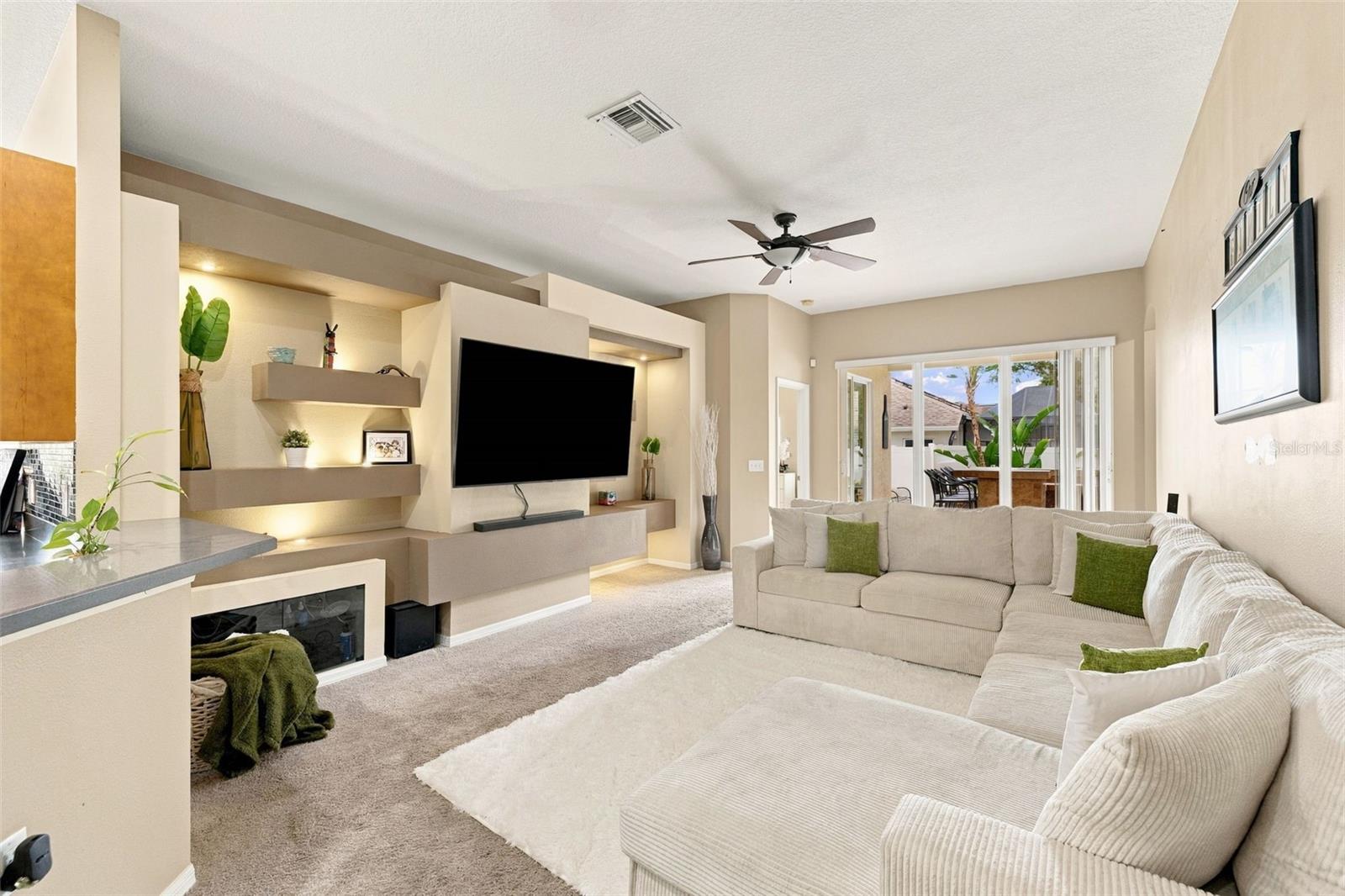 35136 DEERFIELD OAKS DR — photo 5