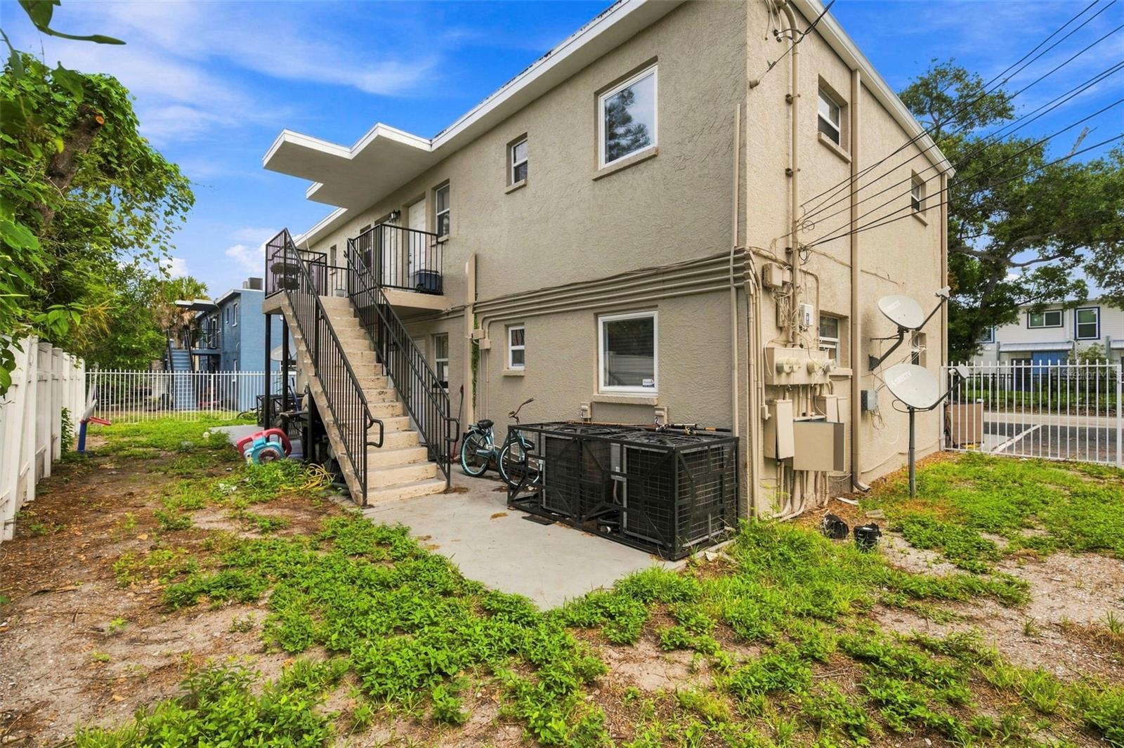 1771 RUSSELL ST S #1 — photo 14
