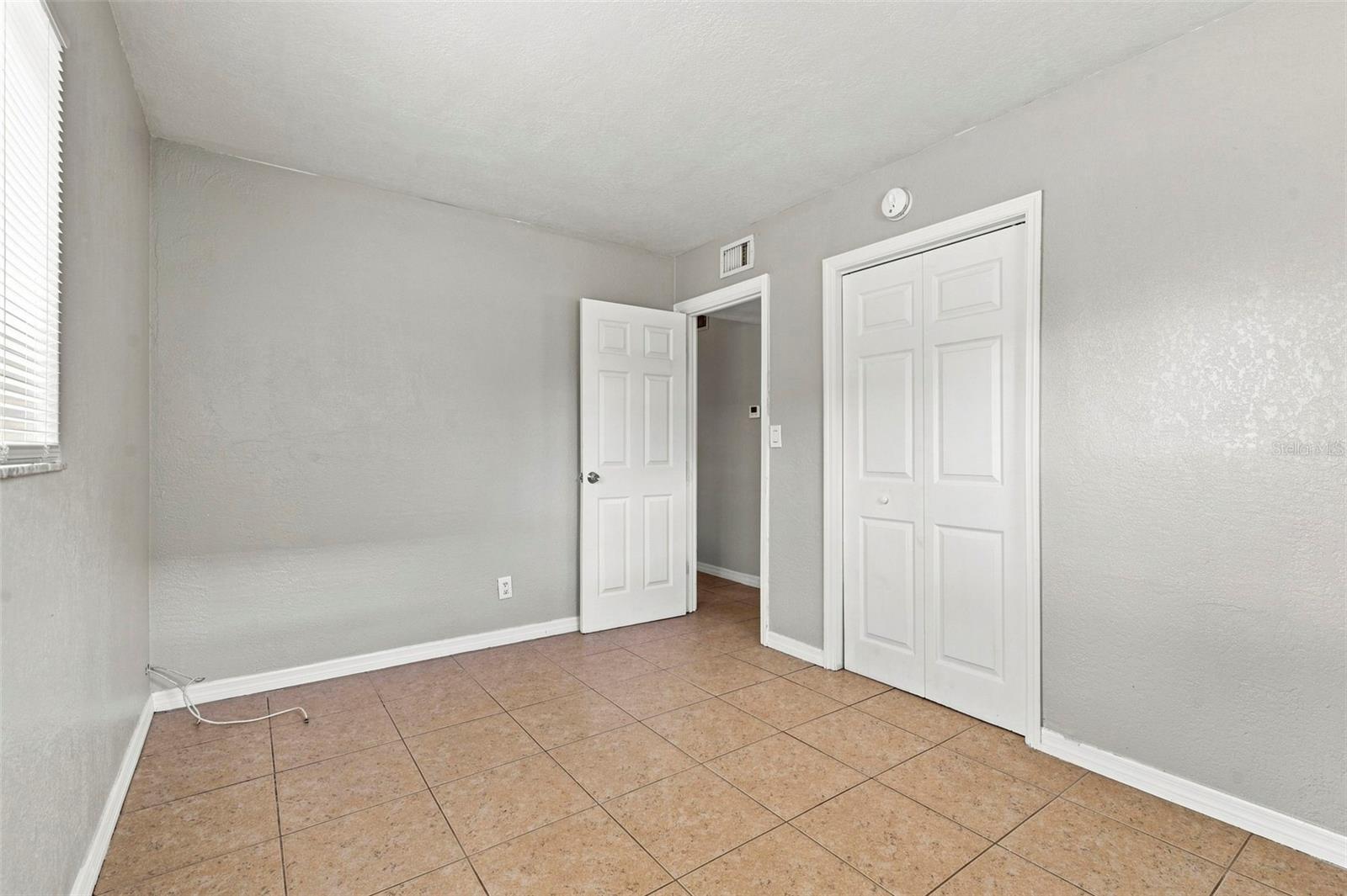 1771 RUSSELL ST S #1 — photo 8
