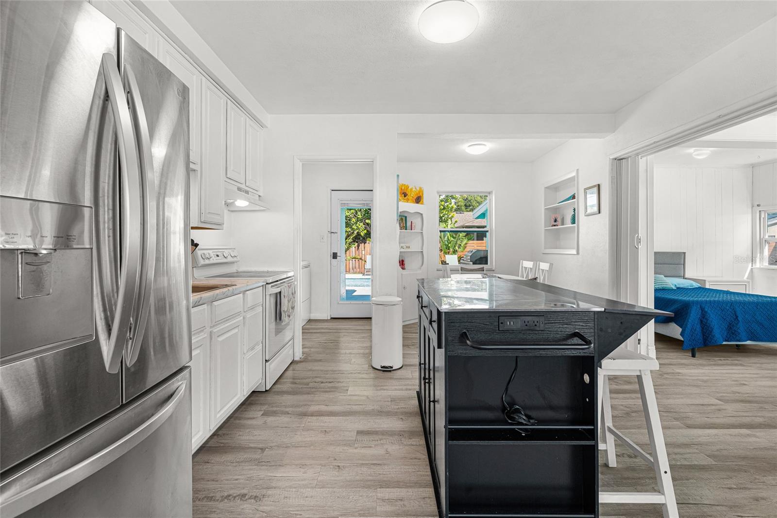 4519 BROOKSDALE DR — photo 11