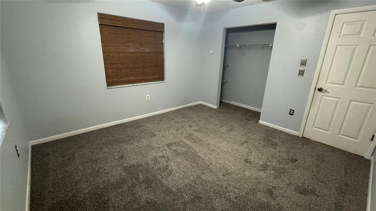 914 HARBOR CIR — photo 41