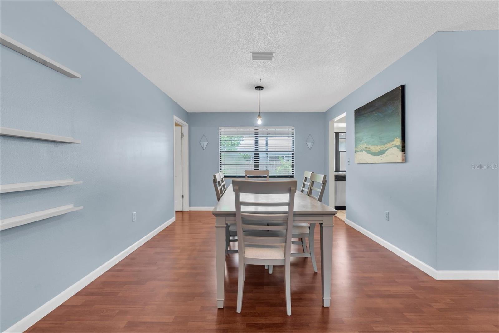 914 HARBOR CIR — photo 9