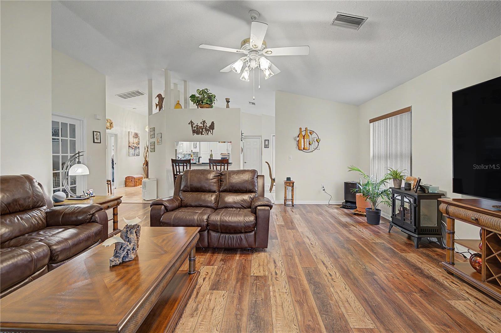 3327 SCORECARD DR — photo 4