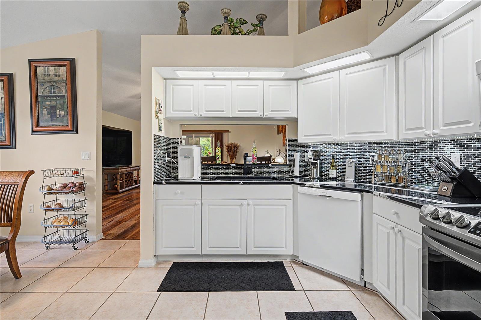 3327 SCORECARD DR — photo 11