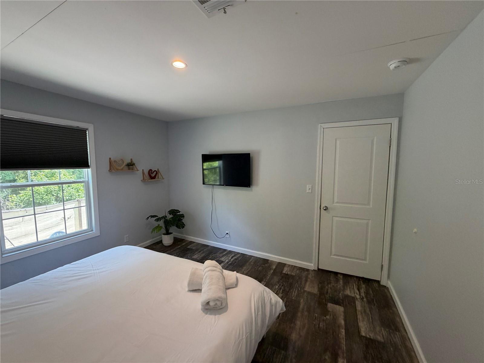 12309 CATALONA AVE — photo 12
