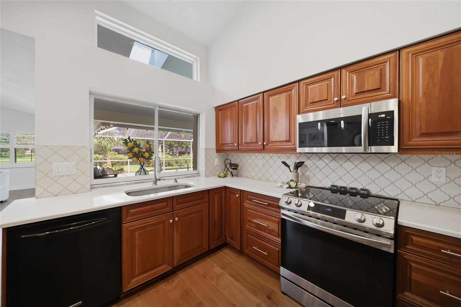 7501 WEEPING WILLOW BLVD — photo 15