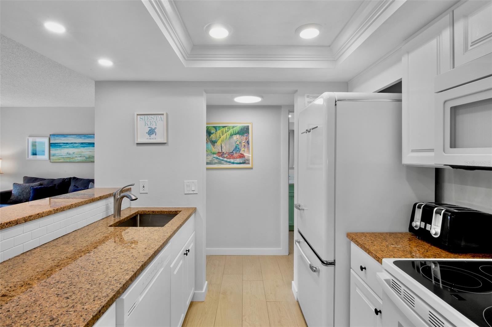 1600 COVE II PL #412 — photo 5