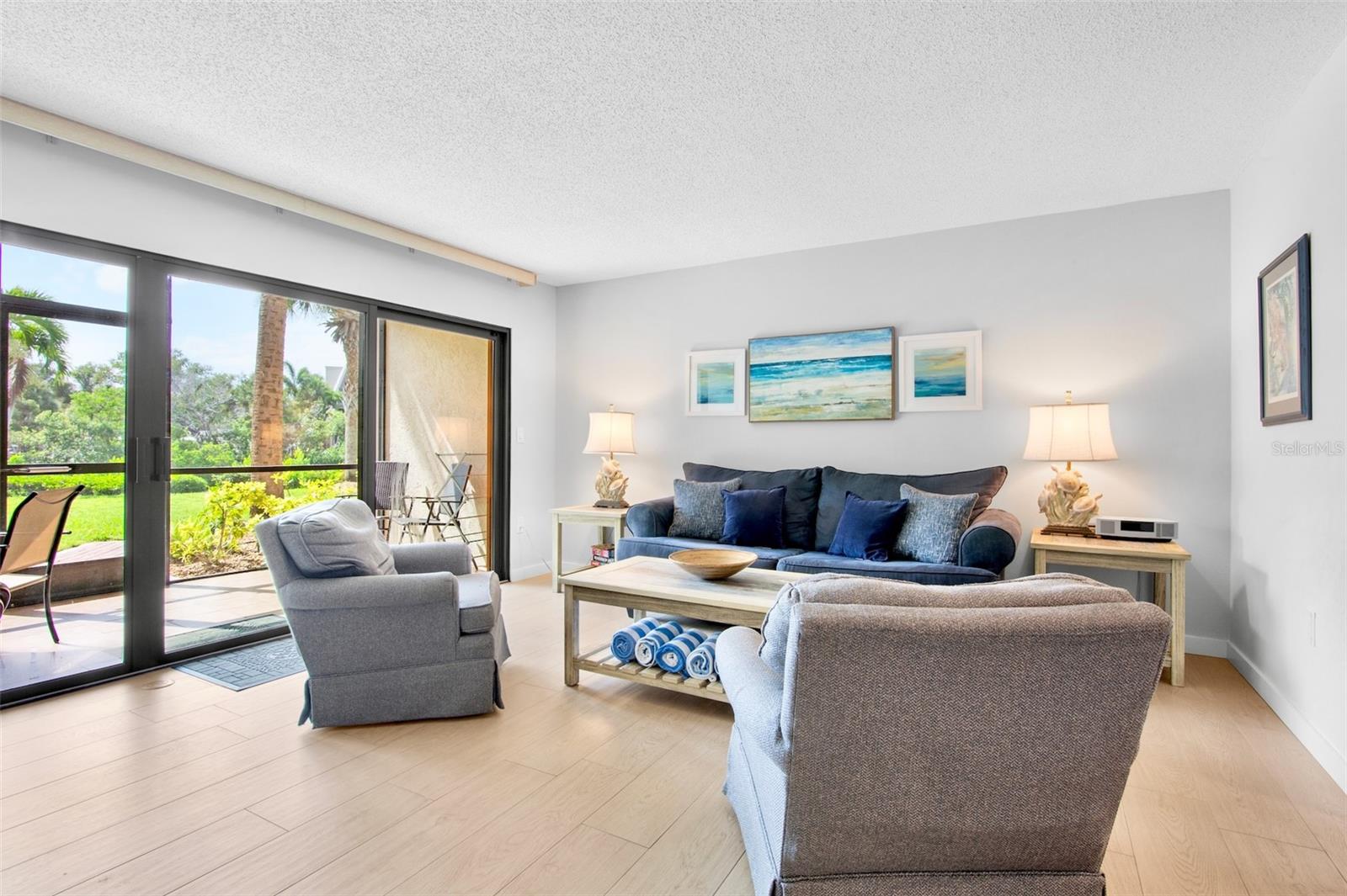 1600 COVE II PL #412 — photo 2