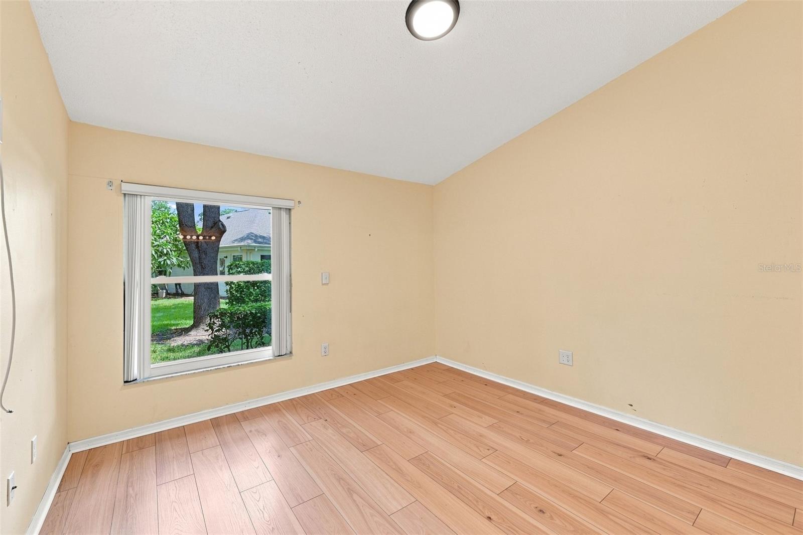 2472 NANTUCKET HARBOR LOOP — photo 27