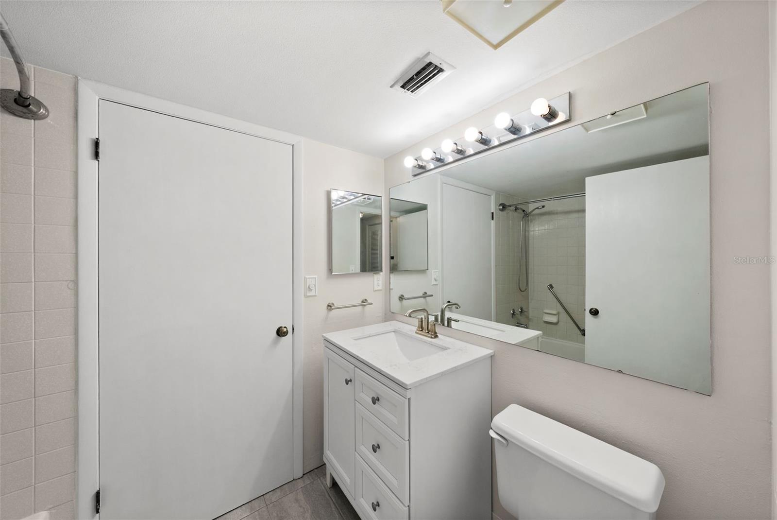 1423 PINE GLEN LN #C1 — photo 19