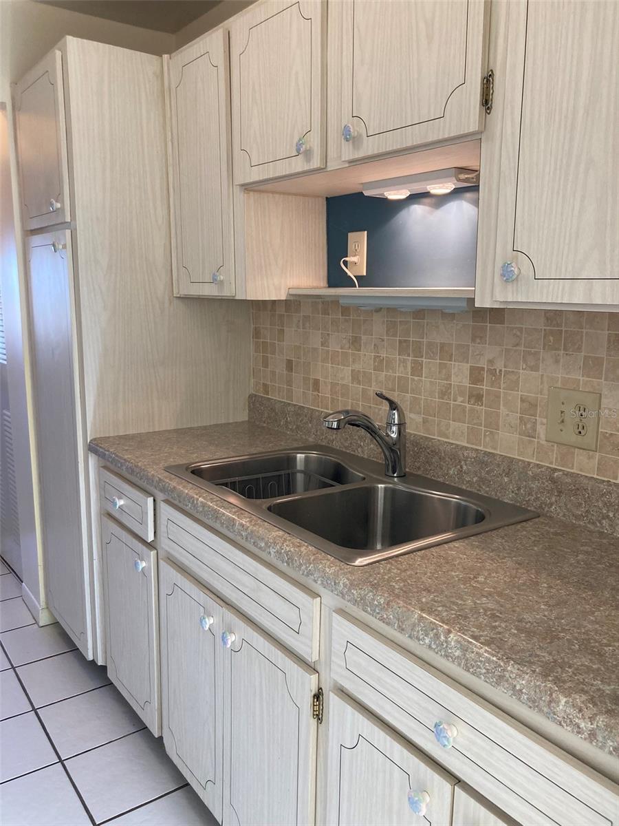 5750 80TH ST N #C202 — photo 17