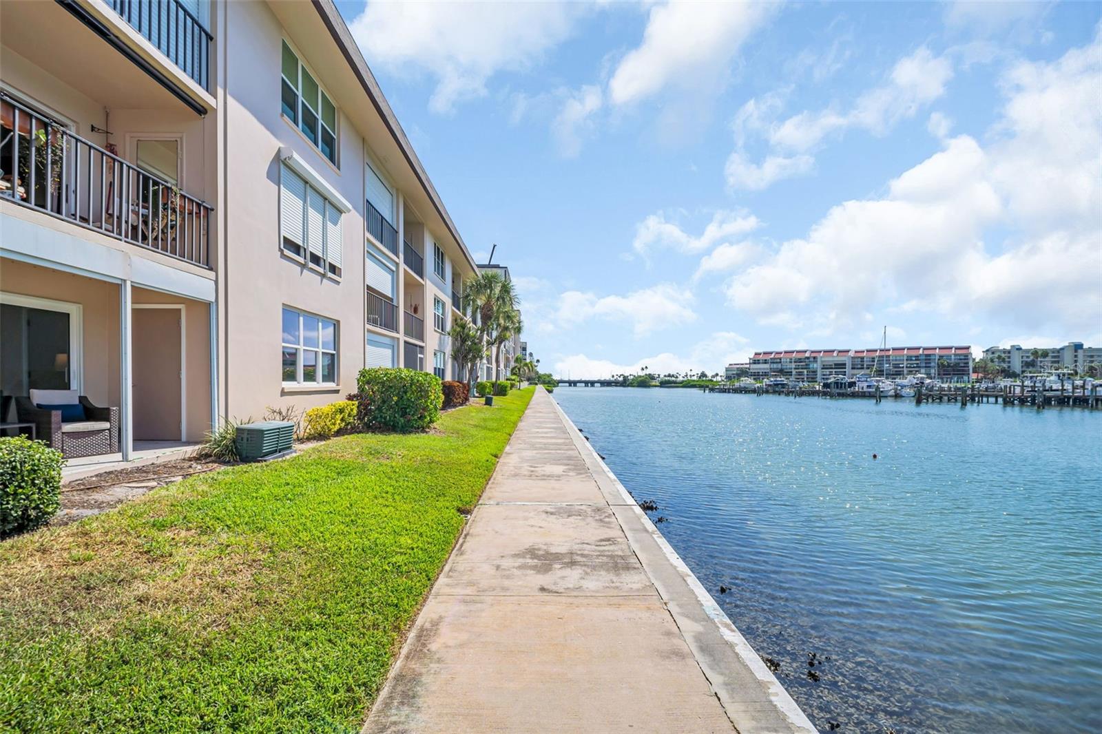 7930 SUN ISLAND DR S #104 — photo 35