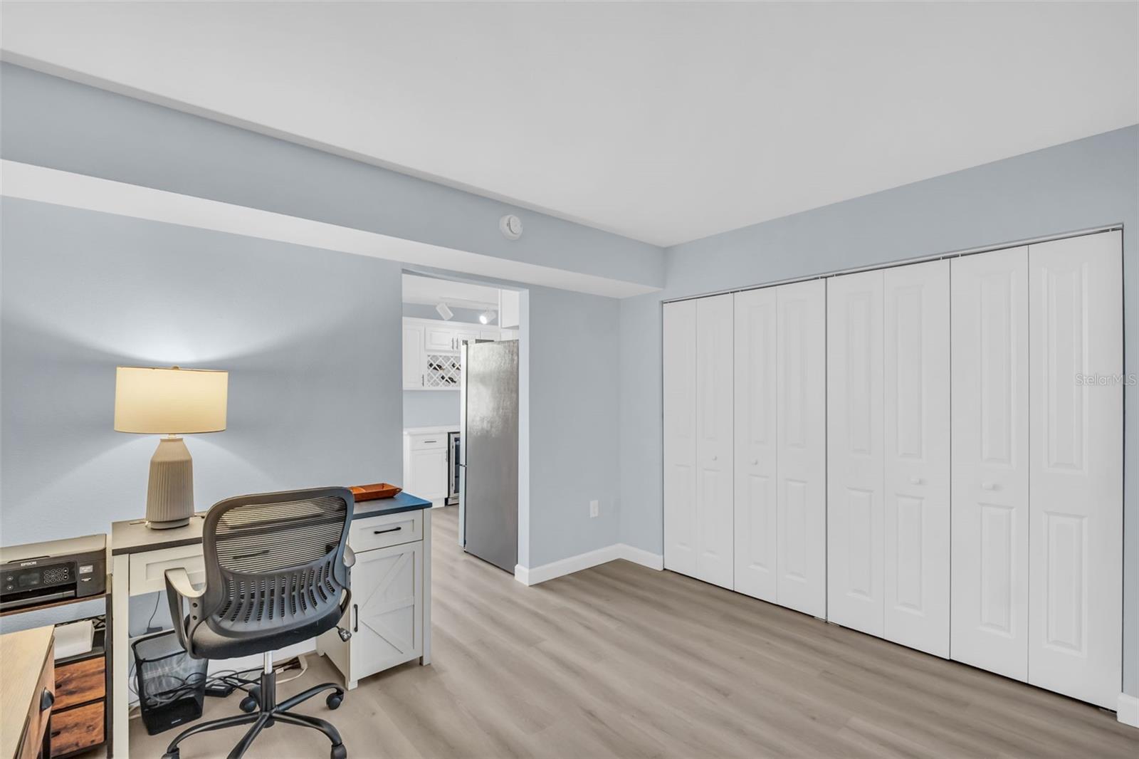 7930 SUN ISLAND DR S #104 — photo 10
